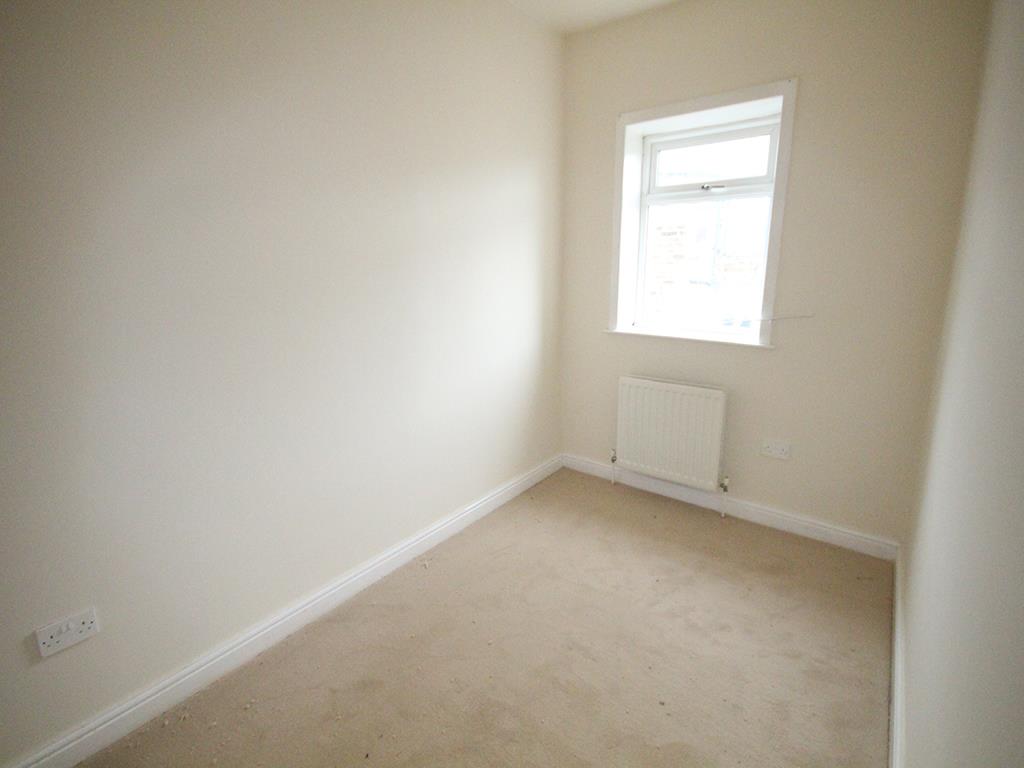 2 bedroom mid terrace house To Let in Colne - 2015-03-13 09.35.11.jpg